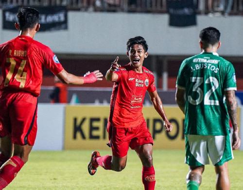 Kalah 1-3, Pelatih PSS Sleman Akui Persija Jakarta Main Lebih Bagus : Okezone Bola